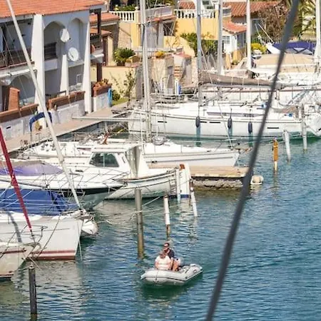 Magnifique Duplex, Vue Et Canal By Welhomy Apartment Empuriabrava